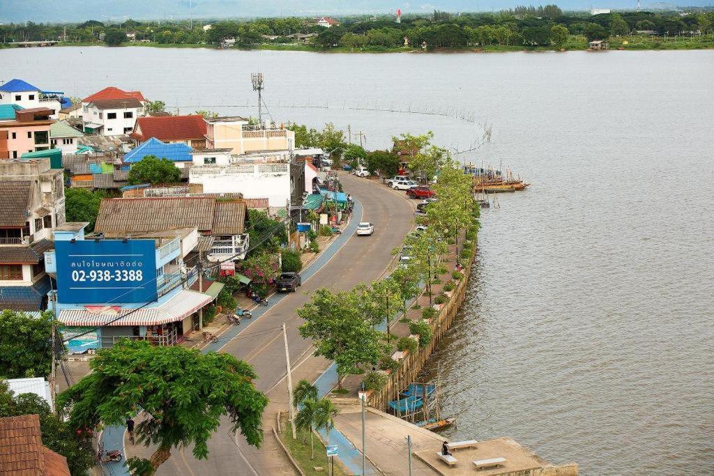 Phuglong Hotel Phayao Bagian luar foto