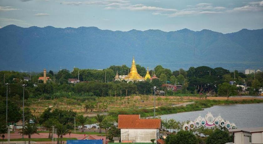 Phuglong Hotel Phayao Bagian luar foto