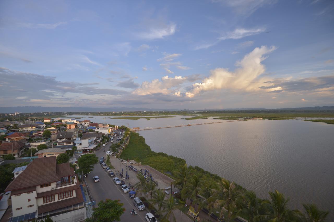 Phuglong Hotel Phayao Bagian luar foto